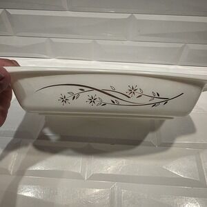 Vintage‎ Pyrex Golden Honeysuckle 1.5 Quart Casserole Dish #033